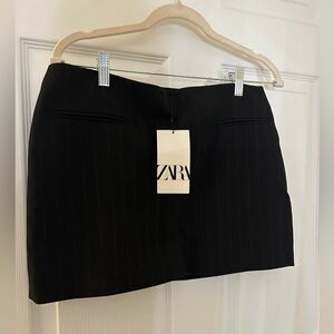 Zara Black Pinstripe Mini Skirt with Subtle Lines